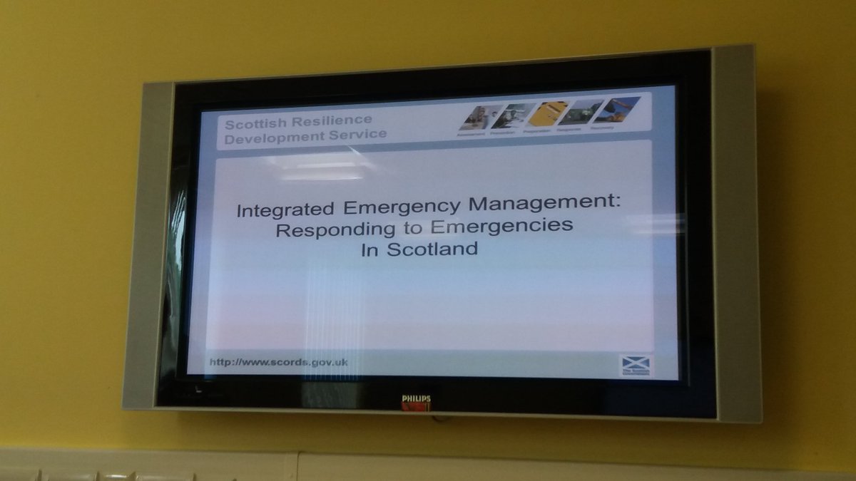 BRC_ERScotland's tweet photo. Learning today! Some of the team refreshing knowledge on IEM with partner agencies. #SCoRDS https://t.co/PQJzpGFy5i