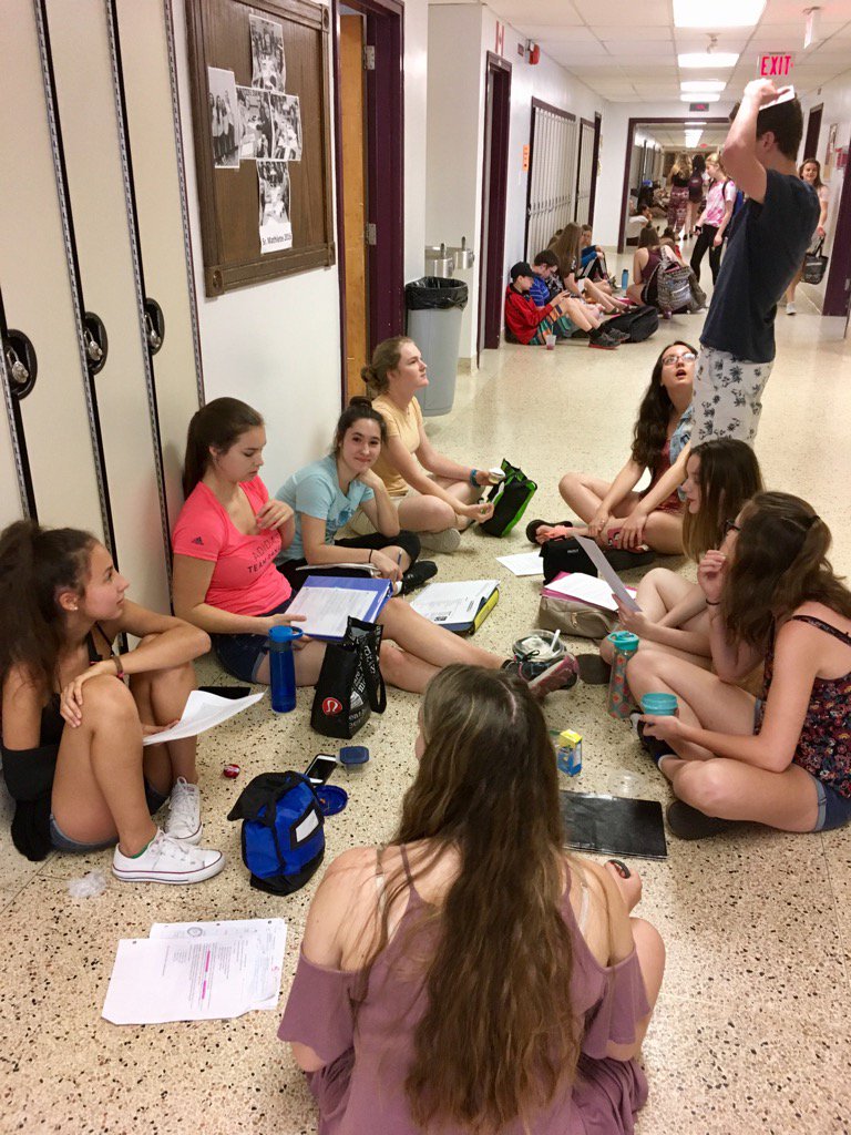 PatGrew's tweet photo. Study hall group.  Pun intended . #exams #finaltests https://t.co/oK40oX0IXH