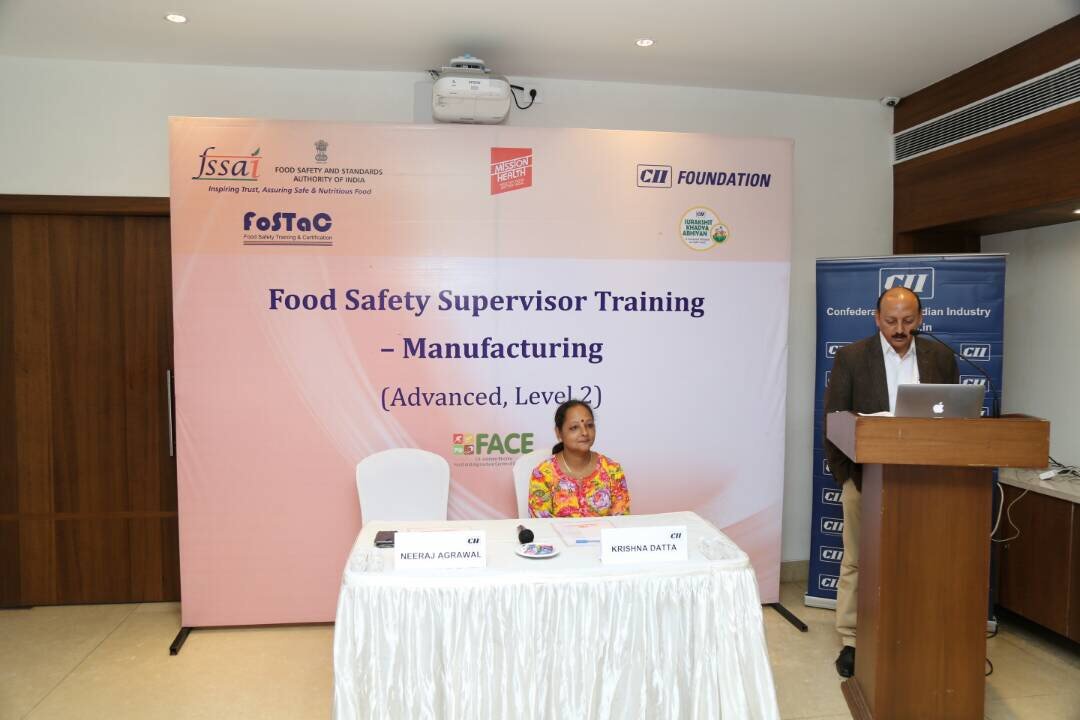 CII_SKA's tweet photo. Glimpses : FoSTaC FSS Mfg trng in NAsik on 12th June:CII SKA Supported by "MISSION HEALTH "CSR initiative of GSK Consumer Healthcare #FoSTaC https://t.co/TfNtiEgIVF