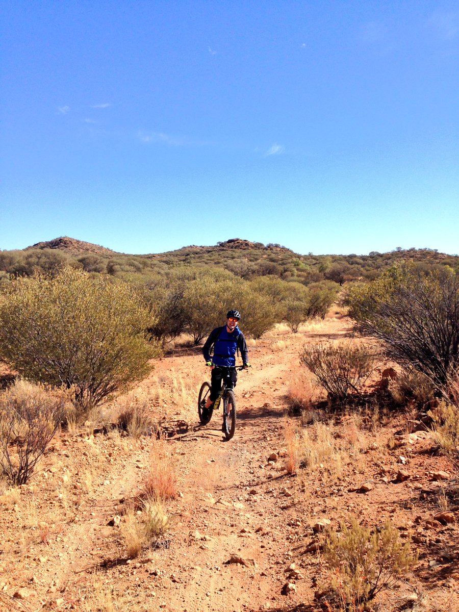 KarinPurshouse's tweet photo. If this is winter... @MTB_TheAlice  @_danielday '#WinterIsComing' #OutbackCycling https://t.co/G3MDQwmWIV