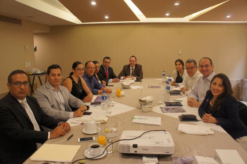 EnCompetencia's tweet photo. Directivos de empresas trasnacionales de Estados Unidos muestran interés por invertir en Zacatecas.
https://t.co/OM8vPZSARX https://t.co/358KD0zKdG
