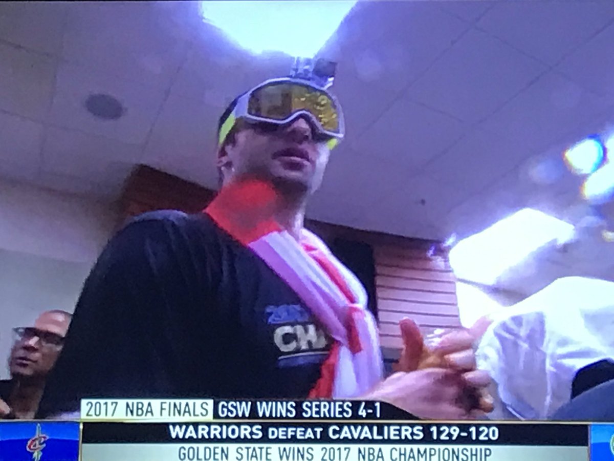 BarstoolBigCat's tweet photo. Zaza with a GoPro on his head, such a narc move, get out of the locker room nerd https://t.co/zaUl1ovhvx