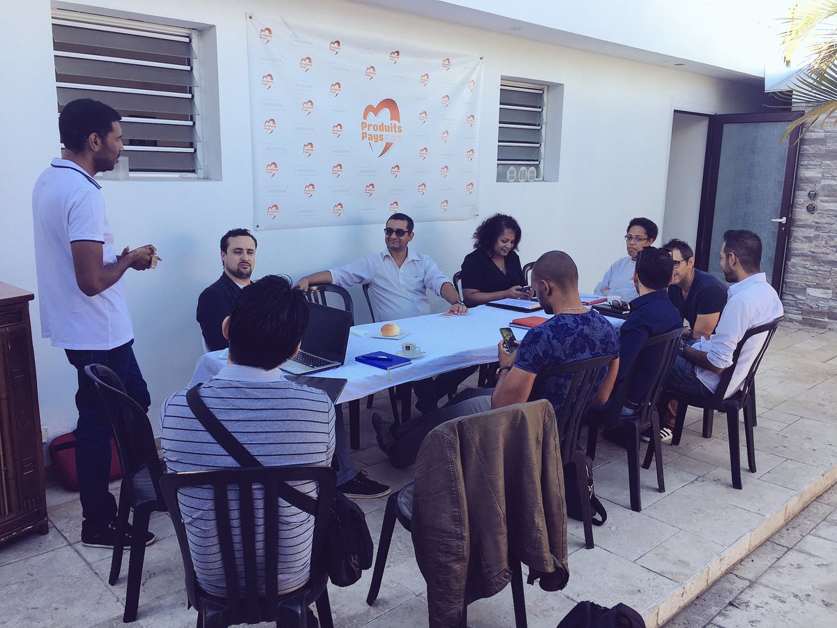 [Evènement] C'est parti pour le petit déjeuner à #Lakazblanche ! ☕️#SocialMedia #LaReunion