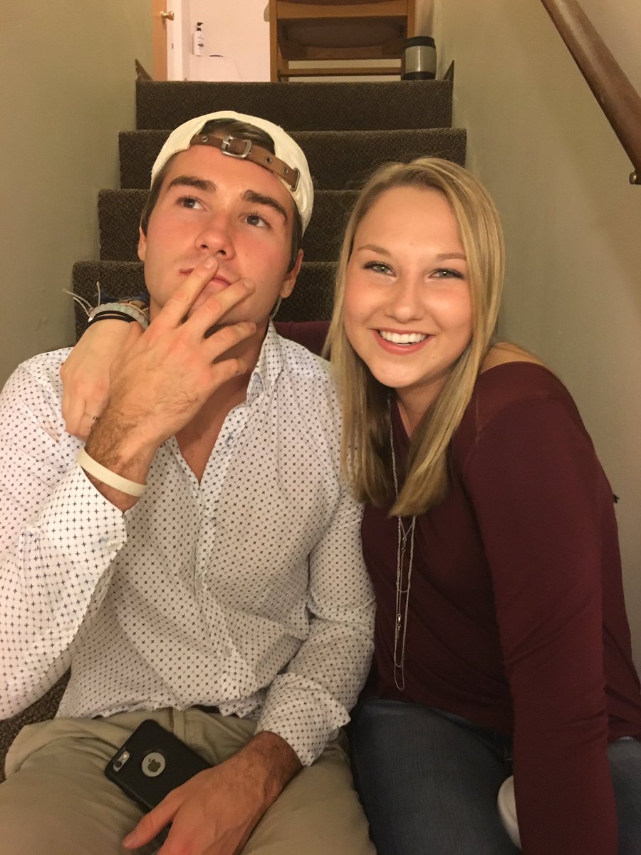 Mirranders4's tweet photo. My best friend turns 21 today!!!! Happy birthday @Chef_Kadence so thankful I met you! Celebrate accordingly! 🎉🎂🍻❤️😊 https://t.co/osb4DnwAO5