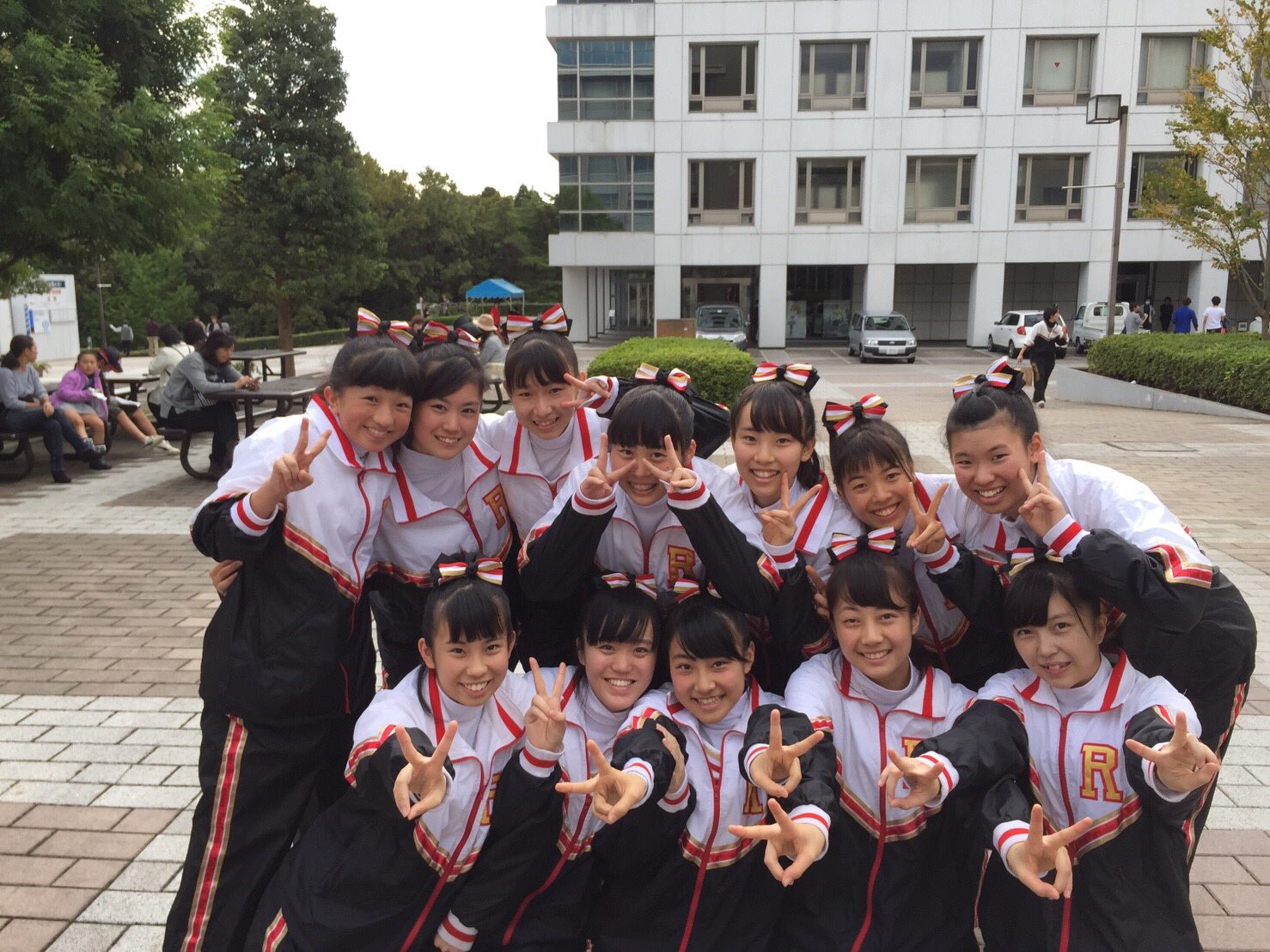 流通経済大学チアリーディング部 Sur Twitter また エキシビション高等学校の部に エントリーno 4流通経済大学付属柏高校 Red Tornadoさんが同日の17 00頃演技を行います 昨年からチアリーディングを始め 学園祭では合同で練習や演技をさせていただいております