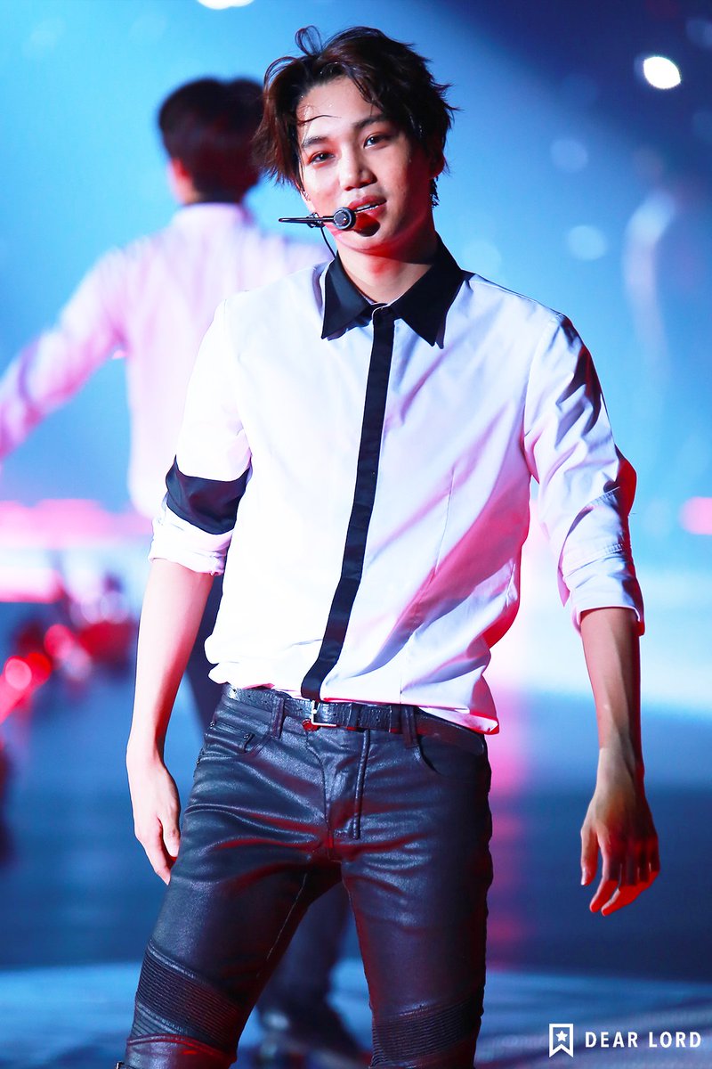 kimkaiph's tweet photo. [HQ]

150816-17 카이 KAI @  EXO PLANET #2 - The EXO’luXion in HONG KONG

#2000days_with_KAI #KAI2000days

cr. DEAR LORD https://t.co/V3zViC1Pfj