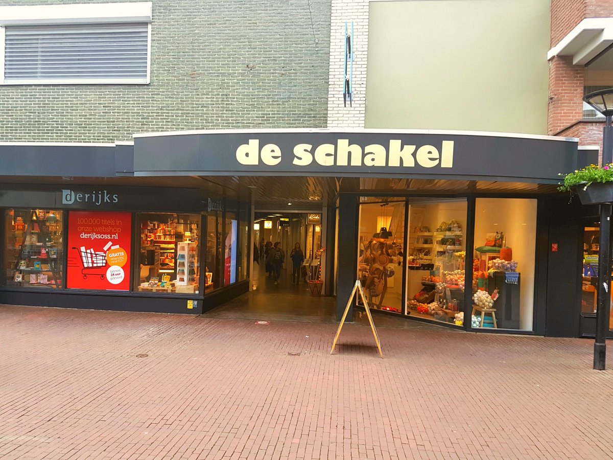 SamenloopHeesch's tweet photo. De pop-up store van de @SamenloopHeesch in de Schakel 15 in Oss is nog t/m zaterdag open. Kom voor mooie cadeaus! Opbrengst voor @kwf_nl https://t.co/0yRQQa7GlE
