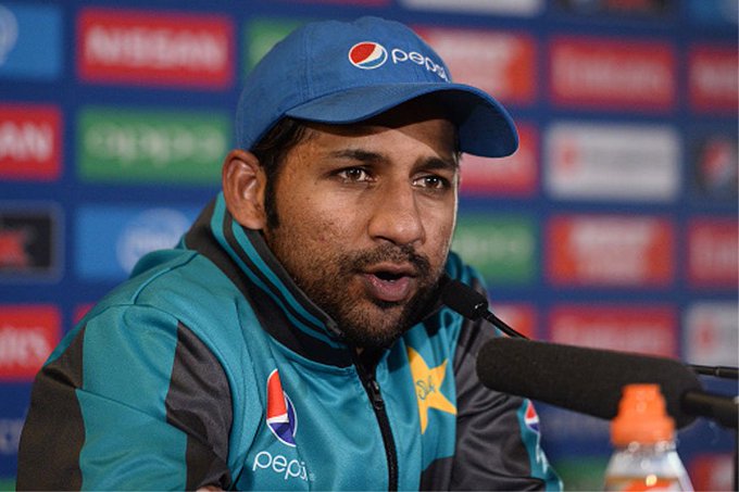 Sarfaraz Is Being Ridiculed For Weak English & Its Unbelievable! |  