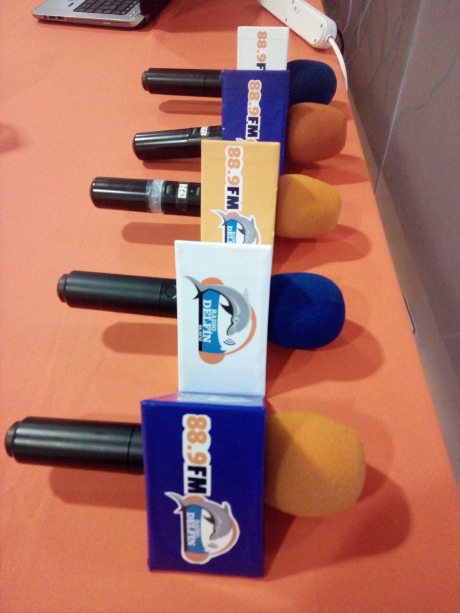 oscarbulfrano's tweet photo. Todo listo para el #CuartoInformeUNACAR un placer llevar hasta sus oídos los pormenores de los logros y avances conmemorando #50añosUNACAR https://t.co/8P8ABTyCd4