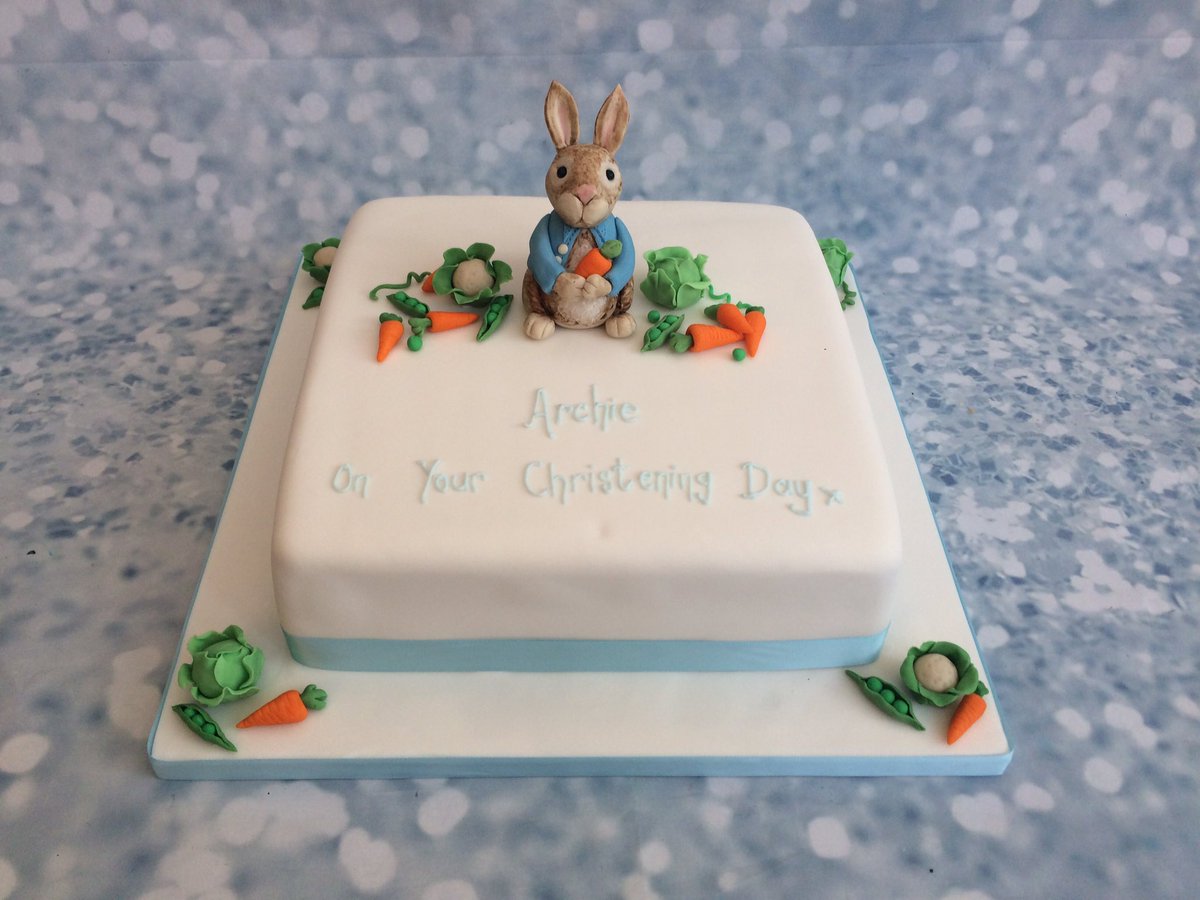 CakeCreations5's tweet photo. #christening #cake #christeningcake #peterrabbit #credittodesigner #essex #upminster #hornchurch #cakemaker #boys https://t.co/E5LW1CHVnb