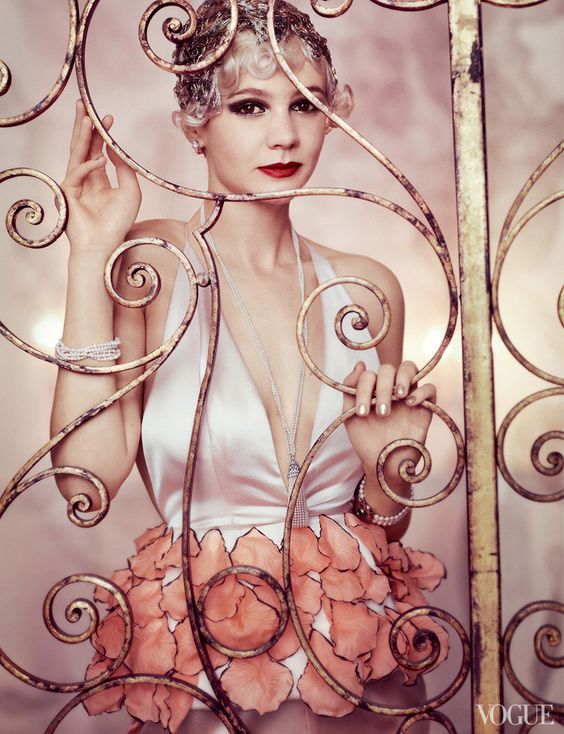 fanlq's tweet photo. #CareyMulligan #Vogue #photo https://t.co/vNECMoRVP7 https://t.co/hS8fUAhS3e