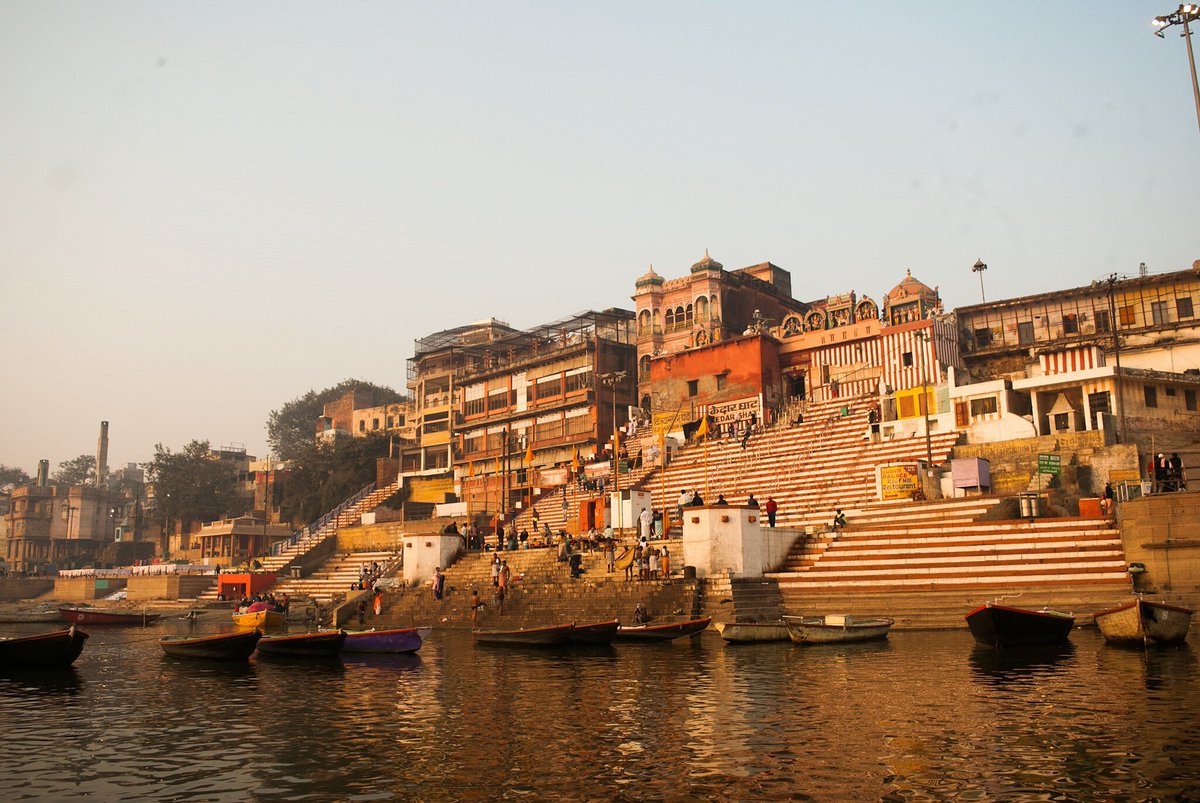 varanasi_guide's tweet photo. Varanasi A city of Yogi's
#viajes #viajendo #turisto @uptourismgov @incredibleindia #travelblogger #traveldiaries #indiantraveler #India https://t.co/goVJiX09Kp