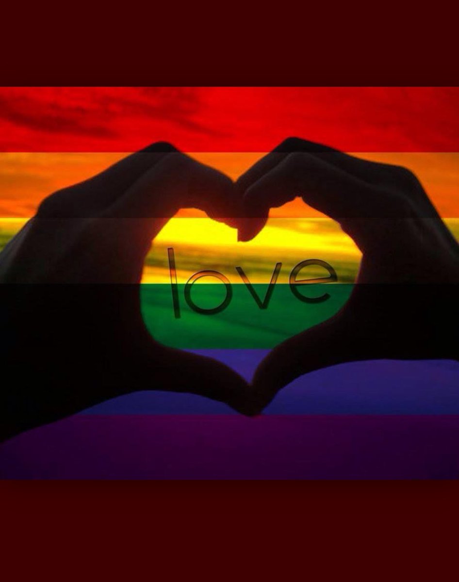 royallyrealME's tweet photo. We will never forget, Love Wins out everytime! #PrayersForOrlando #pulseoneyearlater We will always love, we will never hate! https://t.co/Q90R8nTmh1