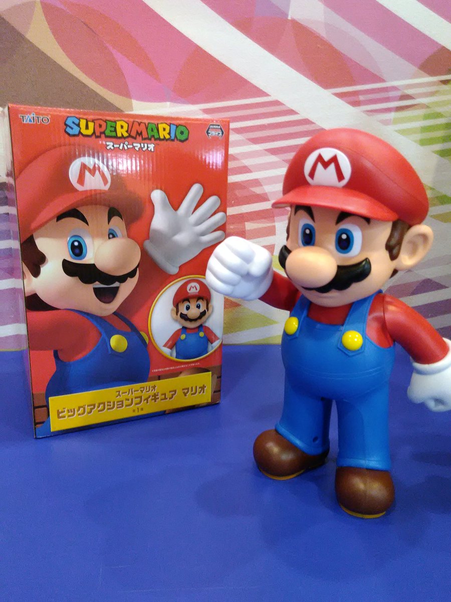 ラウンドワンららぽーと和泉店 Sur Twitter スーパーマリオからビッグアクションフィギュアのマリオが登場 結構大きいに加えて手足動かせます 好きなポーズで飾ってね ラウンドワン ららぽーと スーパーマリオ