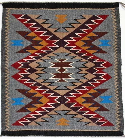 FoutzTrade's tweet photo. Gorgeous collection of #OutlinePattern #NavajoRugs #NativeAmericanRug Hand-loomed by highly skilled craftsmen See https://t.co/Rc6TrwtfbZ https://t.co/ZArZZqZMzm