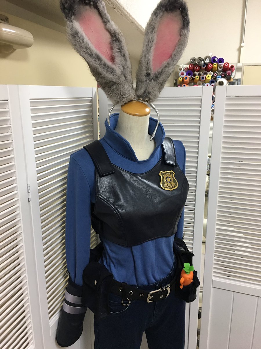 衣装師rumine No Twitter ズートピアのジュディ ポップス完成しました やっとできたー ぎっくり腰のせいでかなり苦戦 今回は細ツインテールのウイッグも作成しました ファー部分は本物のうさぎさん毛皮仕様 靴がうまくいってお気に入りです イケメンのニック 衣装師rumine No Twitter ズートピアのジュディ ポップス完成しました やっとできたー ぎっくり腰のせいでかなり苦戦 今回は細ツインテールのウイッグも作成しました ファー部分は本物のうさぎさん毛皮仕様 靴がうまくいってお気に入りです イケメンのニック