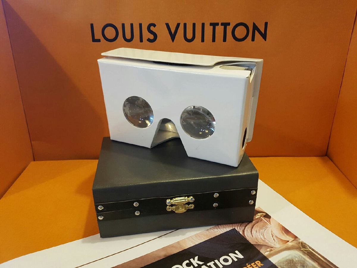 vitamarianet's tweet photo. 48h folles ! Merci à toute l'équipe #LouisVuitton, aux mentors, à #Deezer et @BeMyAppFR
5e : pas mal pour un début
#unlockperso #hackathonLV https://t.co/9PgWH2CZBI