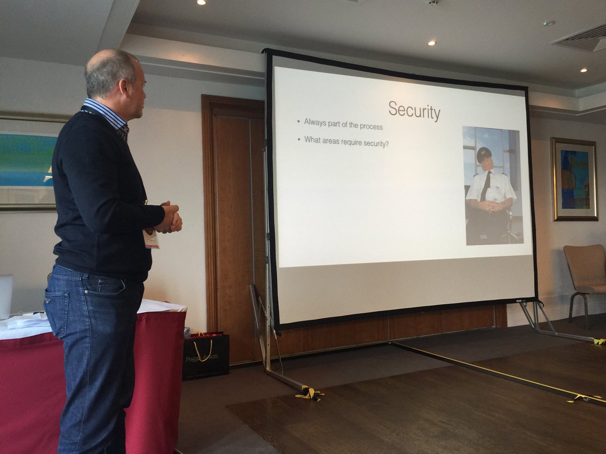 markrittman's tweet photo. @Nephentur Such a great #biforum session - four speakers delivering someone else's deck, sight-unseen and audience unaware we'd switched decks + topics https://t.co/knBOyavWTi