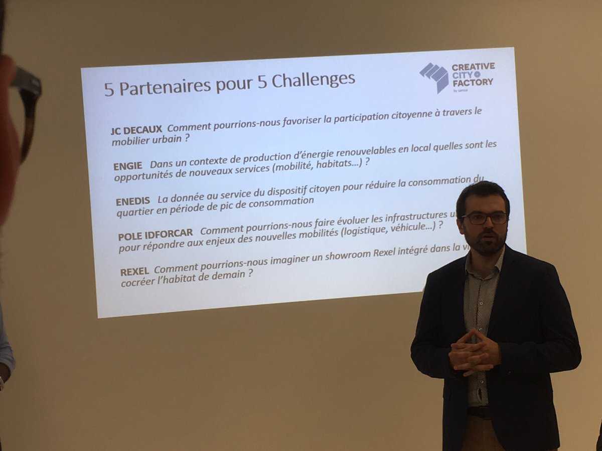 Lancement de l atelier #smartcity du @ClusterQDC ! Pitch des partenaires <a href="/JCDecaux_France/">JCDecaux France</a> <a href="/ENGIEgroup/">ENGIE</a>  <a href="/enedis_pdl/">Enedis en Pays de la Loire</a> <a href="/Rexel_Group/">Rexel</a> @ID4CAR