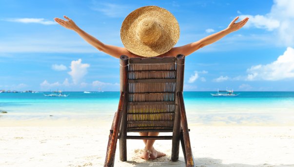 Kwik_Charge's tweet photo. Time to relax and unwind? Make sure you #StayCharged and #StayConnected with a @Kwik_Charge. On Sale now - https://t.co/j4ODeCK3xL https://t.co/Oawurri1eH