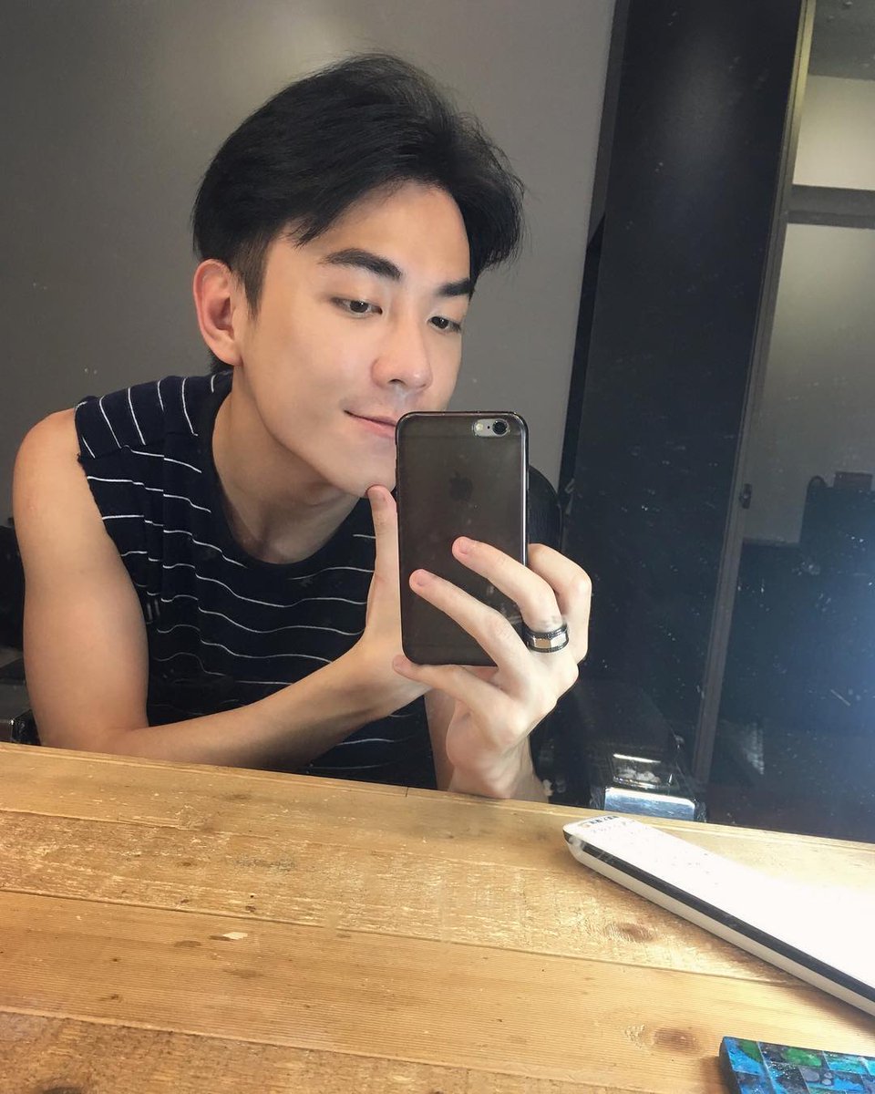 9vPplVKAH5DmeuE's tweet photo. 170613 #senjun #bernardsj #森竣 #삼준 ins,Facebook,weibo up
표정ㅋㅋㅋ https://t.co/uYZTFpp4Iq