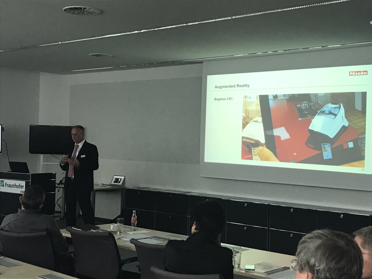 AR als Instrument im #Marketing:<a href="/Miele_Presse/">Miele & Cie. KG</a> setzt es um!Axel Schwarz gibt einen kurzen Einblick am @FraunhoferIEM