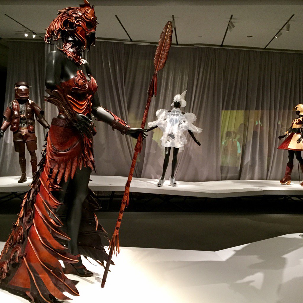 ShawnMahoney2's tweet photo. Ornitho-Maia/Bird Mother #NadineJaggi @peabodyessex #PEMwow @WOWAwardsShow #AudobonAdvocate 
a sentinel for songbirds https://t.co/bBom0CTefk