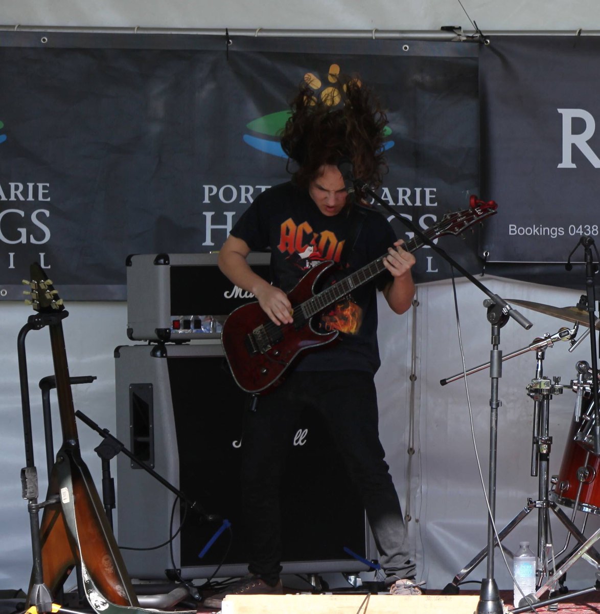 roxferryband's tweet photo. Getting into it! 🤘🏼#livemusic #rockband #guitarist #roxferry #metal need to play live https://t.co/Btxc5OEvso
