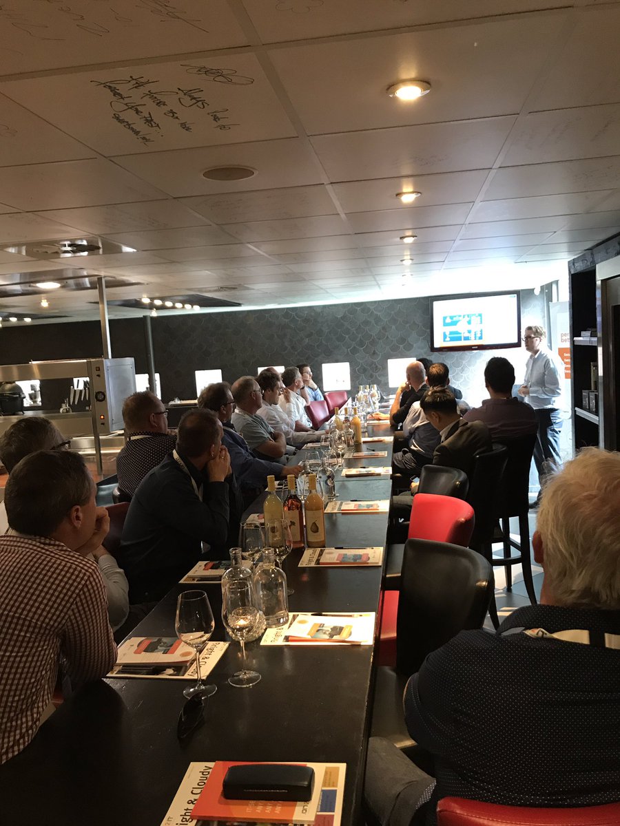 #Librije is weer begonnen #vmware #nsx sessie met #on2it