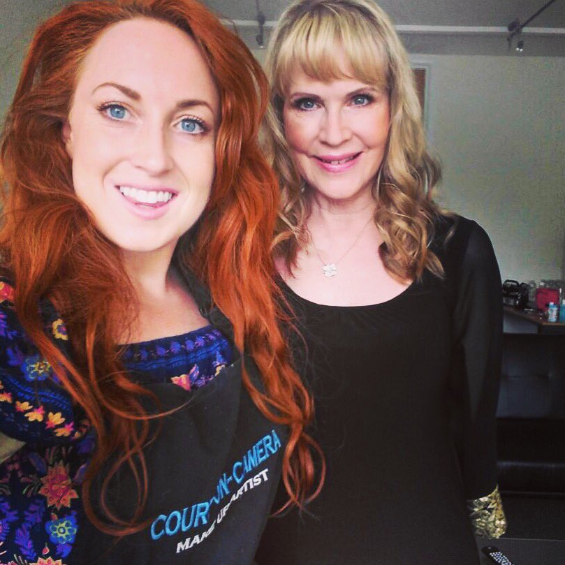 CourtOnMakeUp's tweet photo. Great meeting you yesterday @DrPamSpurr .. #makeup by #CourtOnCamera #BigBrother #BBBOTS #panalist ✨💄💋💚🙌🏼🎬🎥 xXx https://t.co/H1fBrPY2iH