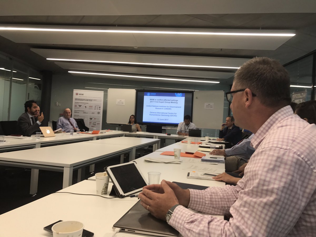 SarahLLMarshall's tweet photo. Discussing WAM in conflict affected settings with @theGICHD, @UNIDIR and experts from around the world. #unmas20 https://t.co/tysH9wMJyi