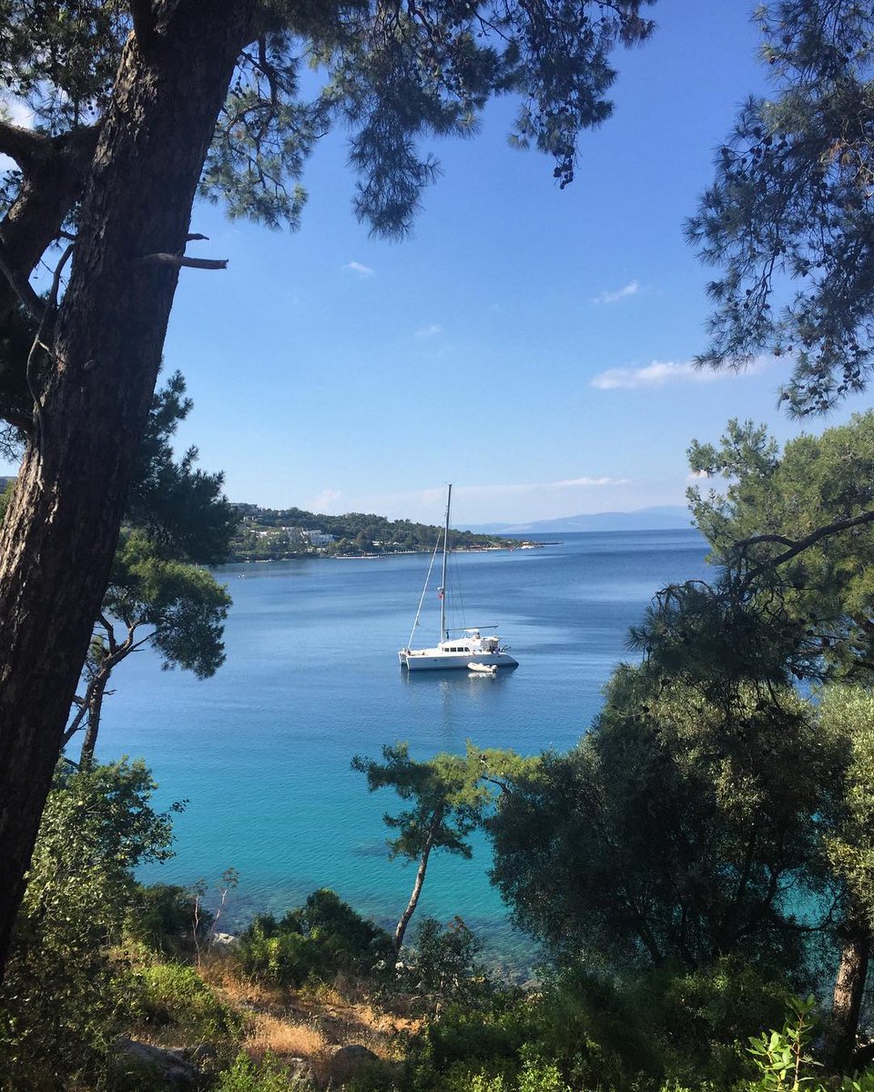 theguidebodrum's tweet photo. Sit back and enjoy the view! 😌😌#Bodrum looks amazing today. 😍😍 https://t.co/MKRNHqnswO