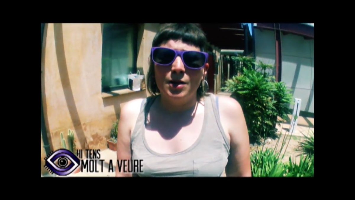 protocolbdv's tweet image. Vine dissabte 17 al vespre a la pl.vila a buscar les teves ulleres i suma't a la campanya #hitensmoltaveure #bdvantisexista