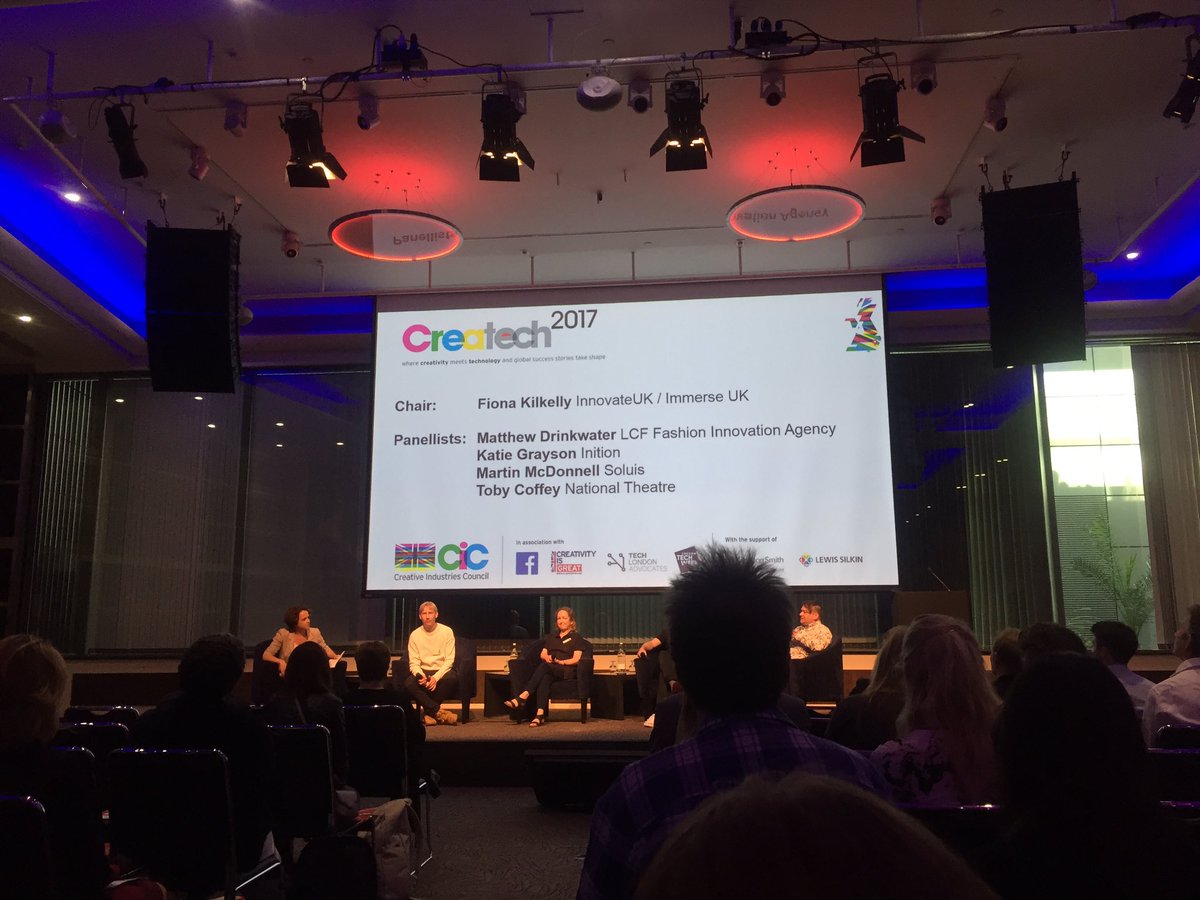 MediahubWW's tweet photo. "The creative sector is moving faster than any other sector" #Createch2017 #LTW https://t.co/fn4QHD2hQR