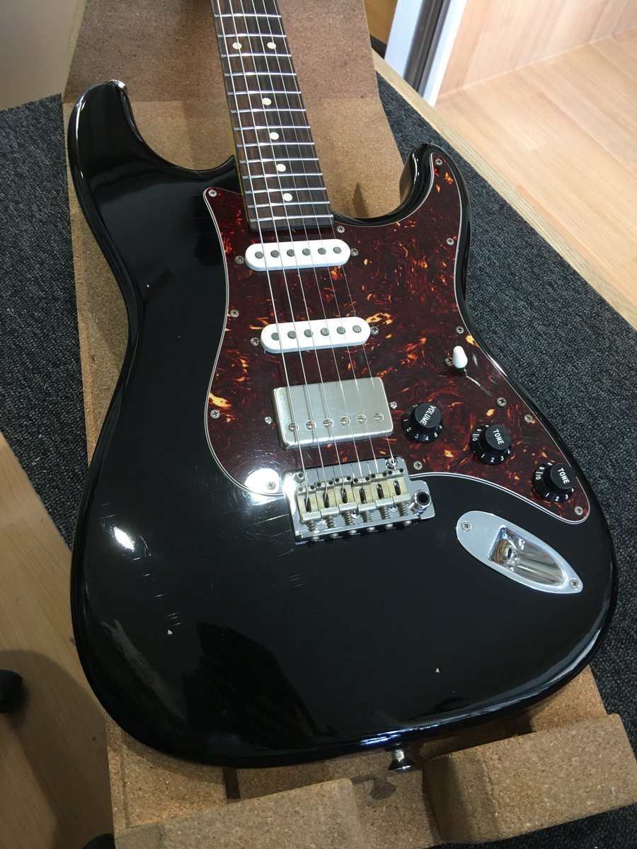 Amazon | エレキギターピックガード For Suhr Classic T Antique