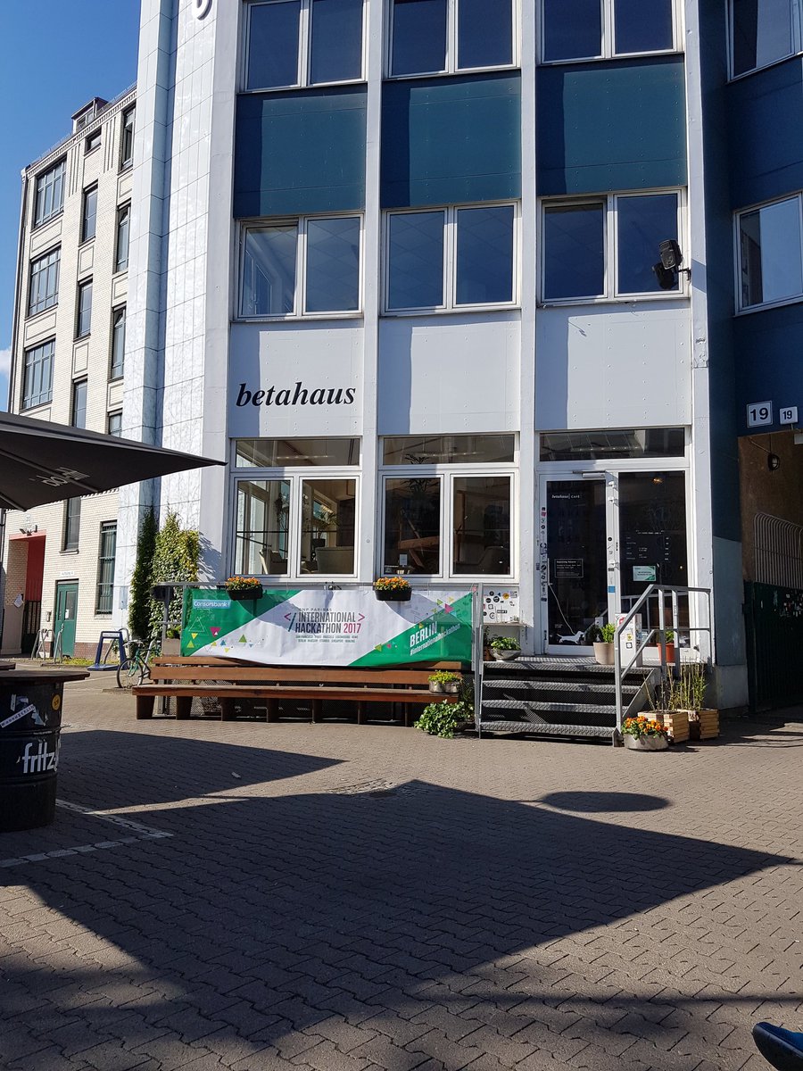 Luca Regnskap tweet media