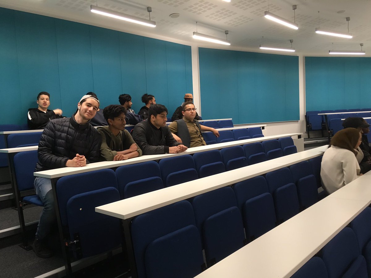SGMC_IT's tweet photo. @MonouxCollege IT students getting a taster of being a computer science student at @CityUniLondon today https://t.co/YLY3IRFYpE