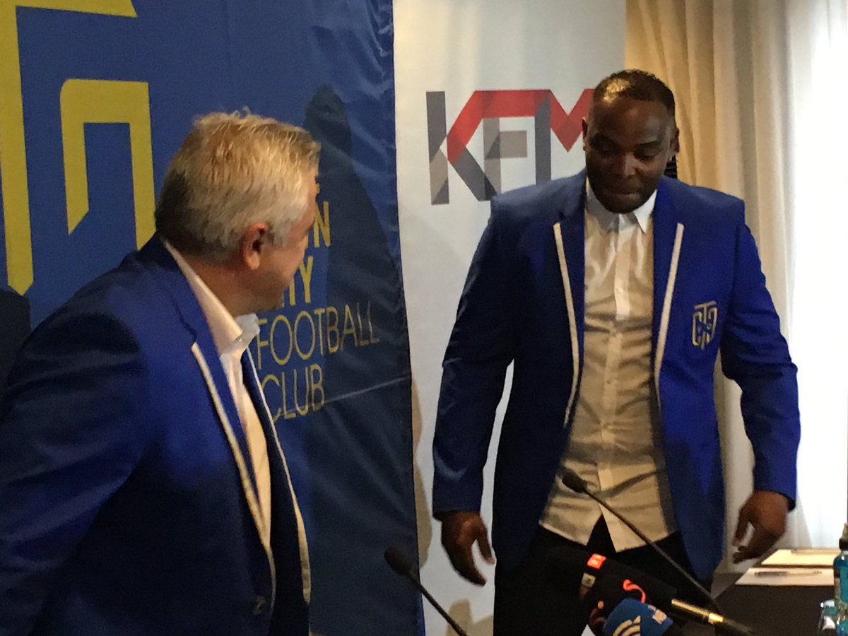 MashSammy's tweet photo. Congratulations @bennimccarthy17 for your new job as @CapeTownCityFC Head Coach..ππππ
#JohnComitis is abrave visionary man..#PSL https://t.co/OjSmIRgFse