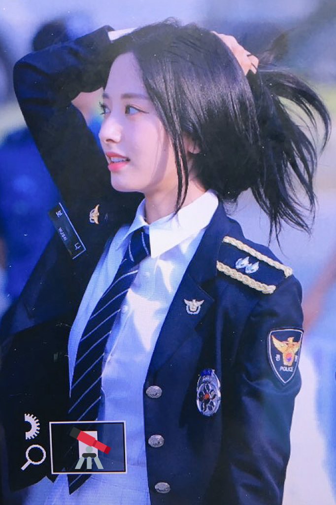 아이돌 팬들이 제복, 제복 염불을 외는 이유 (feat. 오늘자 우주소녀) | 인스티즈