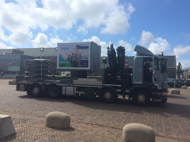 Voorbereidingen van <a href="/KPN/">KPN</a> zijn in volle gang om tijdens #saildenhelder een wifidekkend terrein te hebben.