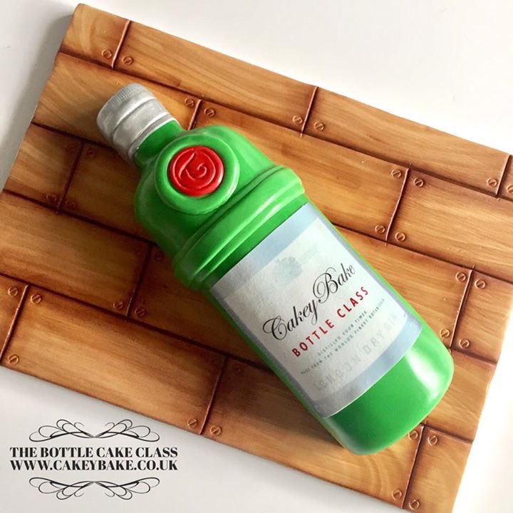 CakeyBakeGirl's tweet photo. Only 24hrs left to book your space on my awesome Bottle Cake Class this Saturday! #kent https://t.co/vGvuISC1pw https://t.co/7jPYHBWomy