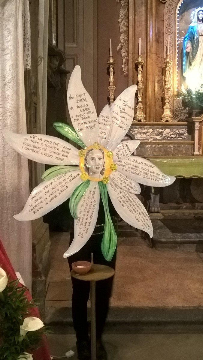 fiorenza30's tweet photo. #FioreCentenario #StellaAlpina
Commemorazione #MariaIsoardo
Ogni petalo 1frase autentica della #MaestraCoraggio
#Centallo
@danilopaparelli https://t.co/Jb6VVnPcDW
