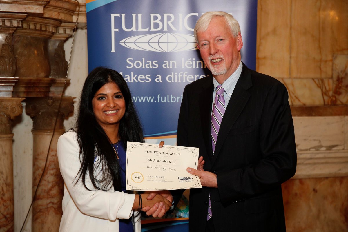 TUS_Midwest's tweet image. Congrats to PHD student Jaswinder Kaur who was presented with a Fulbright-teagasc award recently. 👏👏facebook.com/LimerickIT/pos…