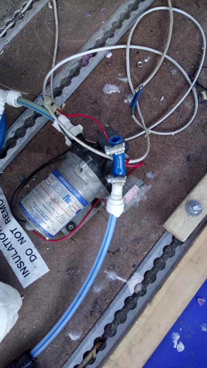 veganfirtree's tweet image. Water tank hose bust. Need new tanks. Advice? #vanconversion #vanhome #bushome #busybushome