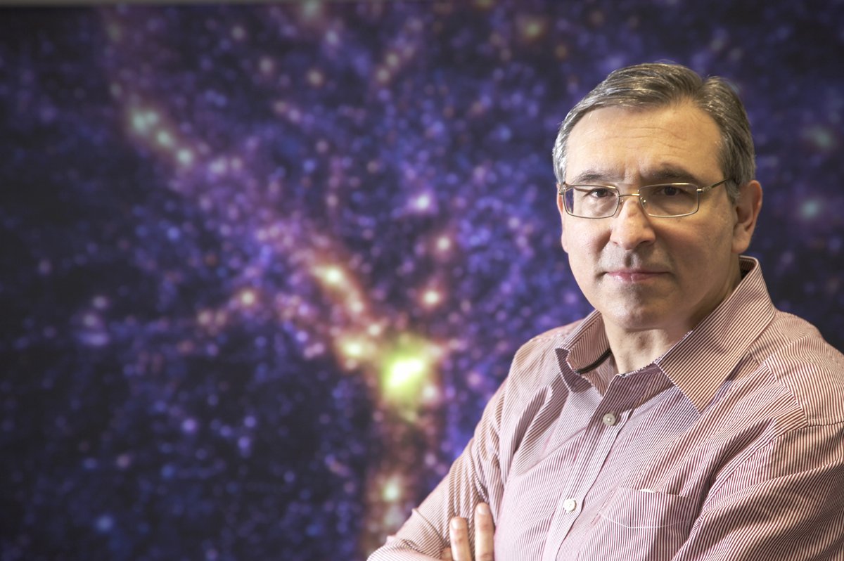 CMVerse's tweet photo. Have you got your tickets yet? Just over a week to go to #CosmicCollisions2017 where #art meets #science. https://t.co/ZIPZ7gLX2P https://t.co/mSlWmC241w