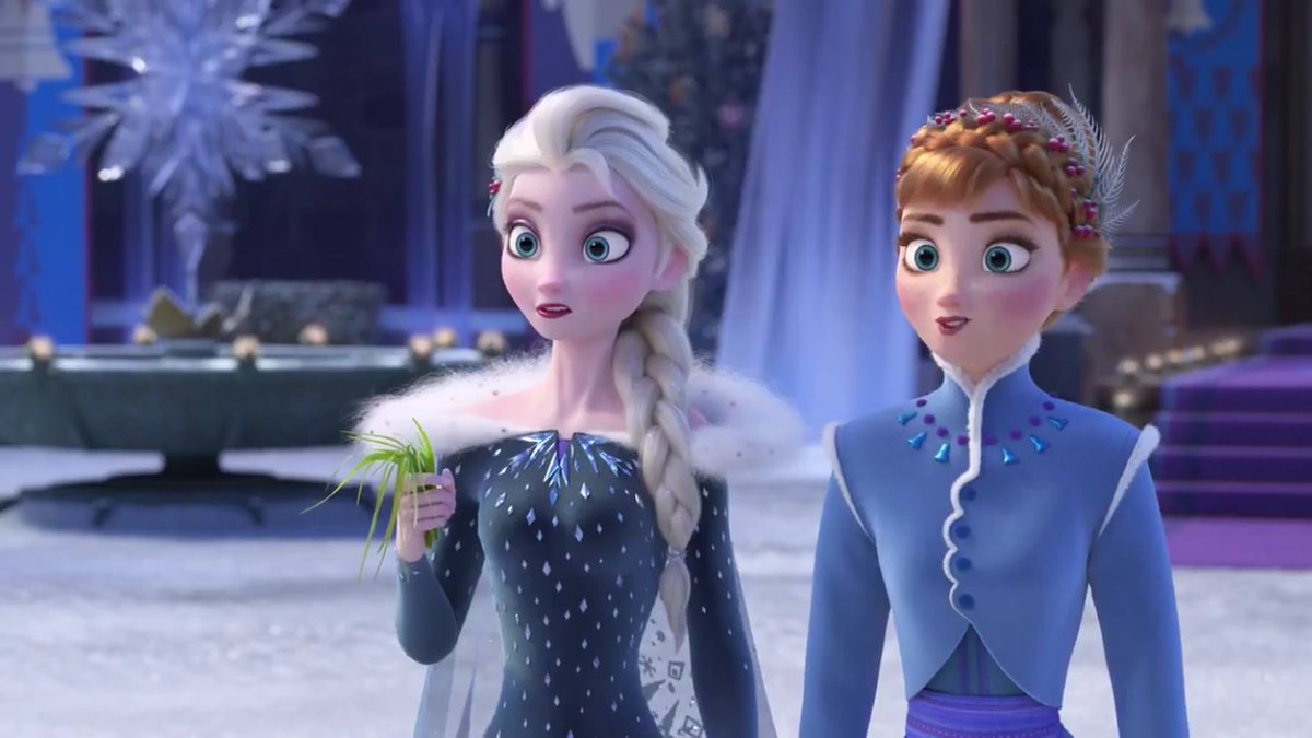 filmfanthailand's tweet photo. เอลซ่า มาพร้อมชุดใหม่ กับการผจญภัยสุดมันส์ของโอลาฟใน Olaf's Frozen Adventure แฟนๆ Disney ได้ดูกันแน่นอน 30 พ.ย.นี้ ฉายแปะหน้า #CocoTH https://t.co/KMoRgzsMBJ