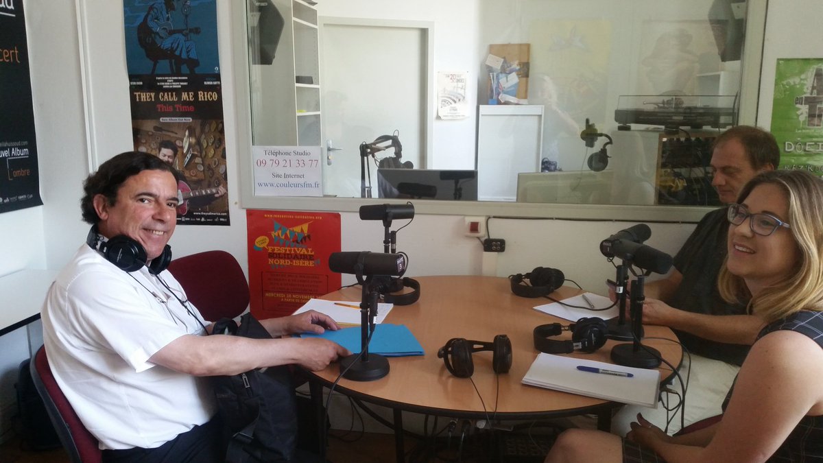 AlainBreuilFN's tweet photo. 🎙️J'étais ce matin en débat sur @couleursfm pour la #Circo3810.
#Législatives2017 https://t.co/QWFB6B0de3