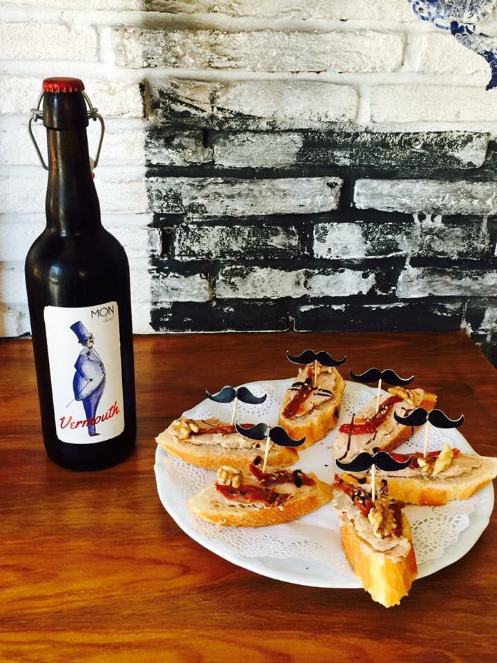 Martes y 13 vermouth mon dieu! Apetece!!!