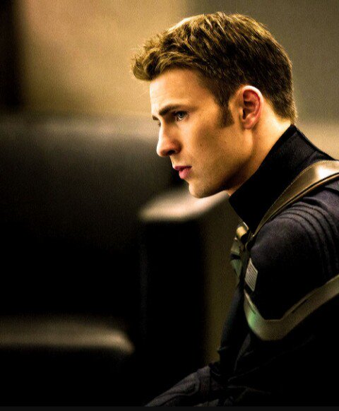 Chris Evans              happy birthday      