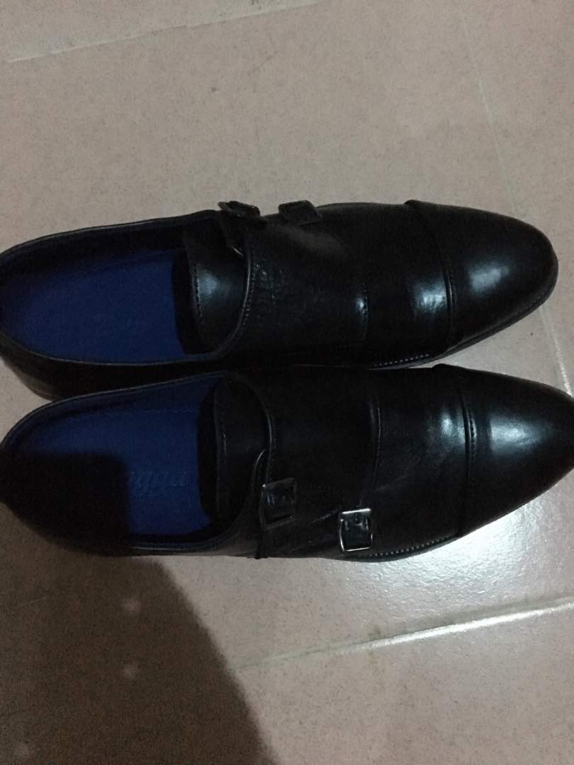 DemolaExpoze's tweet photo. Get yourself top-quality #MadeInNaija Monk Shoes. Available in different sizes/colours. Free delivery available. DM @zaggafootwear to order https://t.co/Umh0UOaoTr